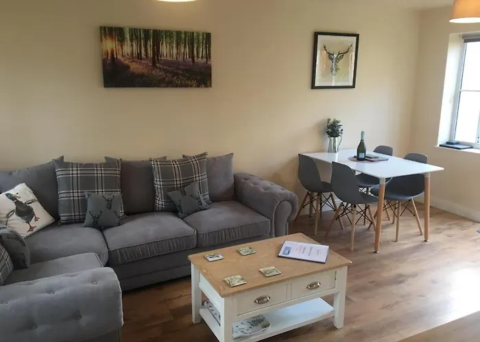 Hébergement de vacances Bluebell - Part Of The The Bay Village With Pool, Gym And Direct Access, Pub, Restaurant, Tennis And Meadows Walks *