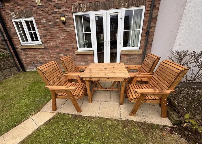 Bluebell - Part Of The The Bay Village With Pool, Gym And Direct Access, Pub, Restaurant, Tennis And Meadows Walks Hébergement de vacances *