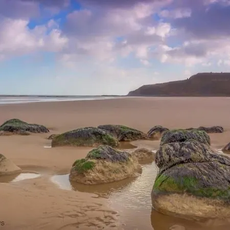 Bluebell - Part Of The The Bay Village With Pool, Gym And Direct Access, Pub, Restaurant, Tennis And Meadows Walks