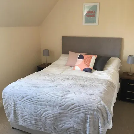 Bluebell - Part Of The The Bay Village With Pool, Gym And Direct Access, Pub, Restaurant, Tennis And Meadows Walks * Filey