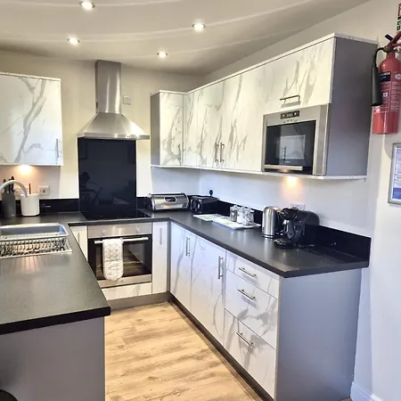 Bluebell - Part Of The The Bay Village With Pool, Gym And Direct Access, Pub, Restaurant, Tennis And Meadows Walks Vakantiehuis Filey